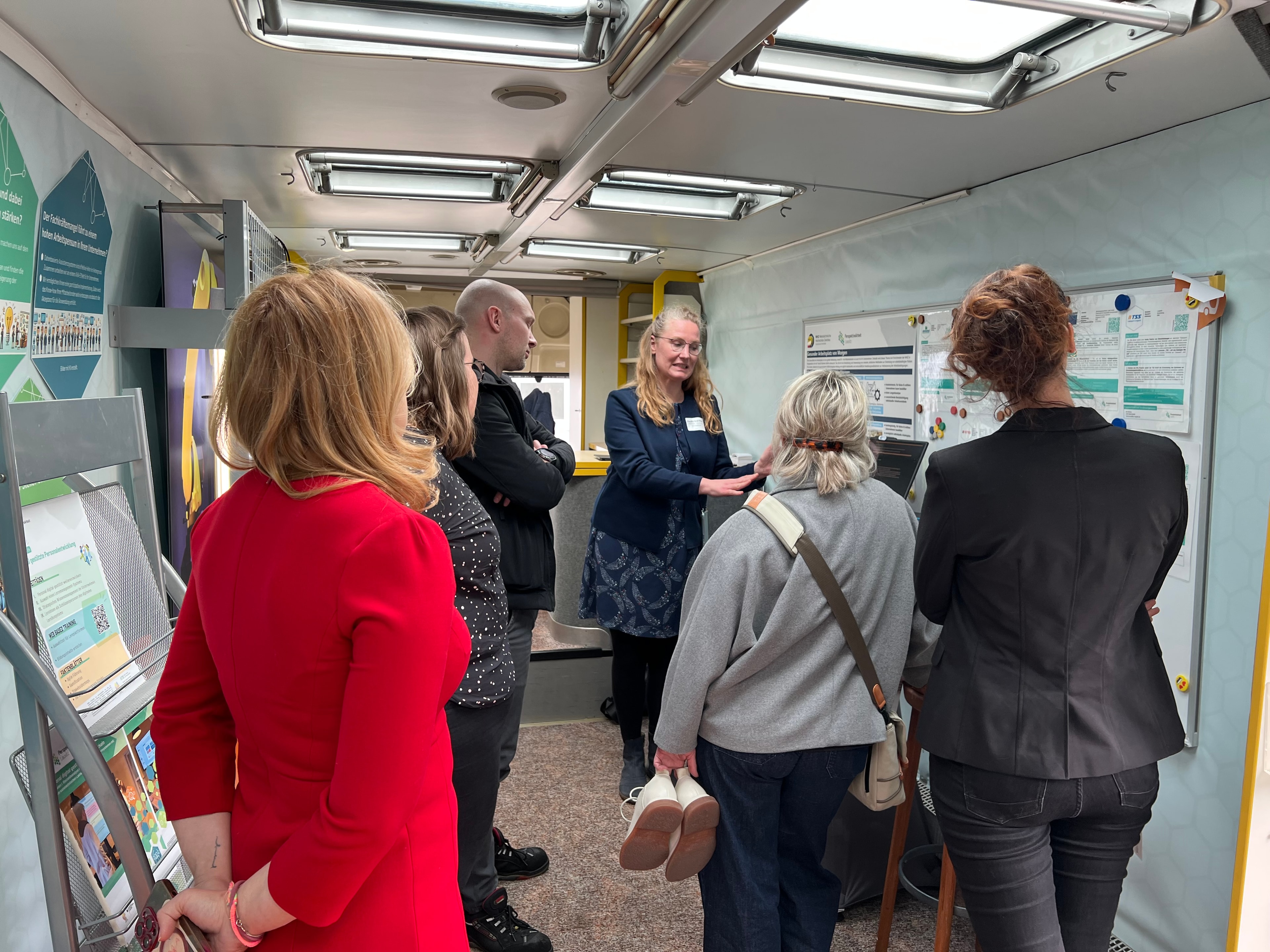 Foto Paula im PAL on Tour Bus